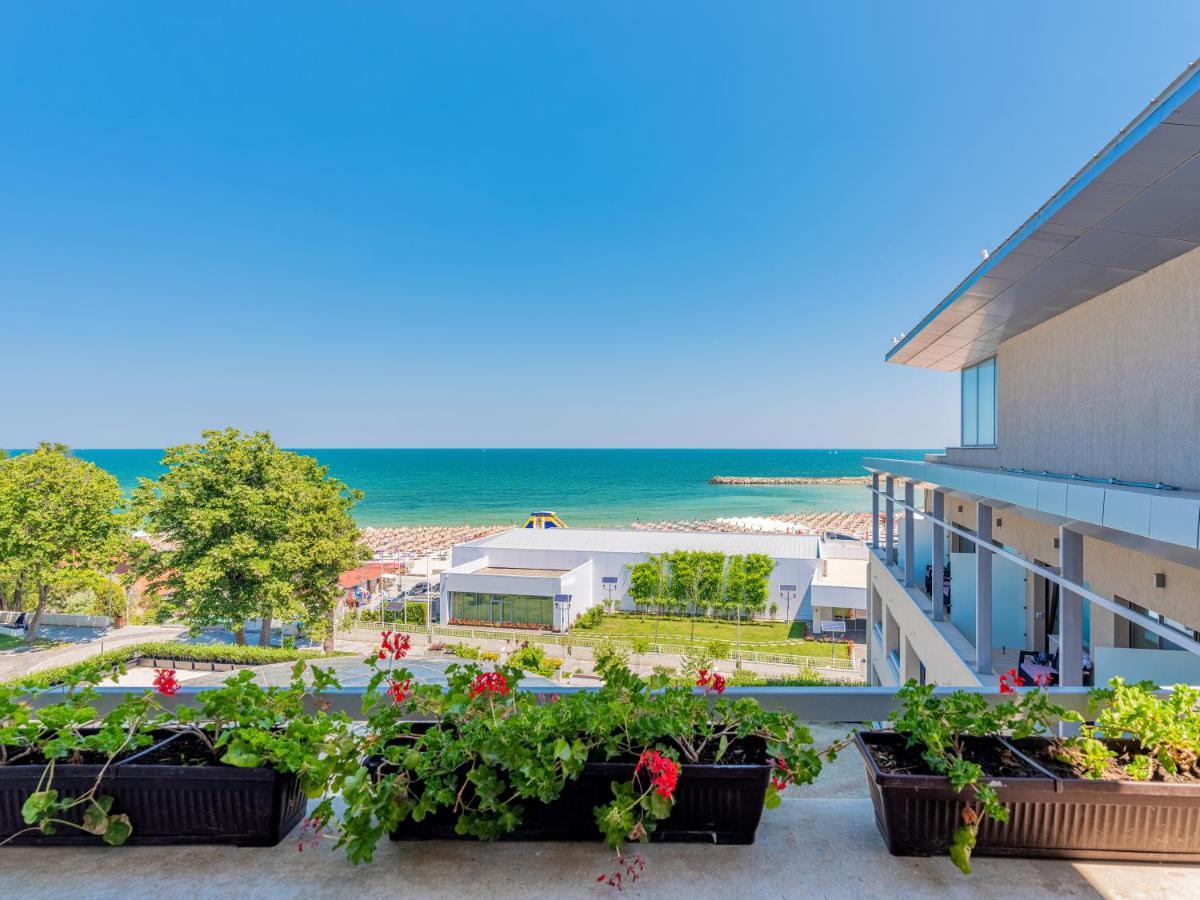 New Belvedere Mangalya Dış mekan fotoğraf